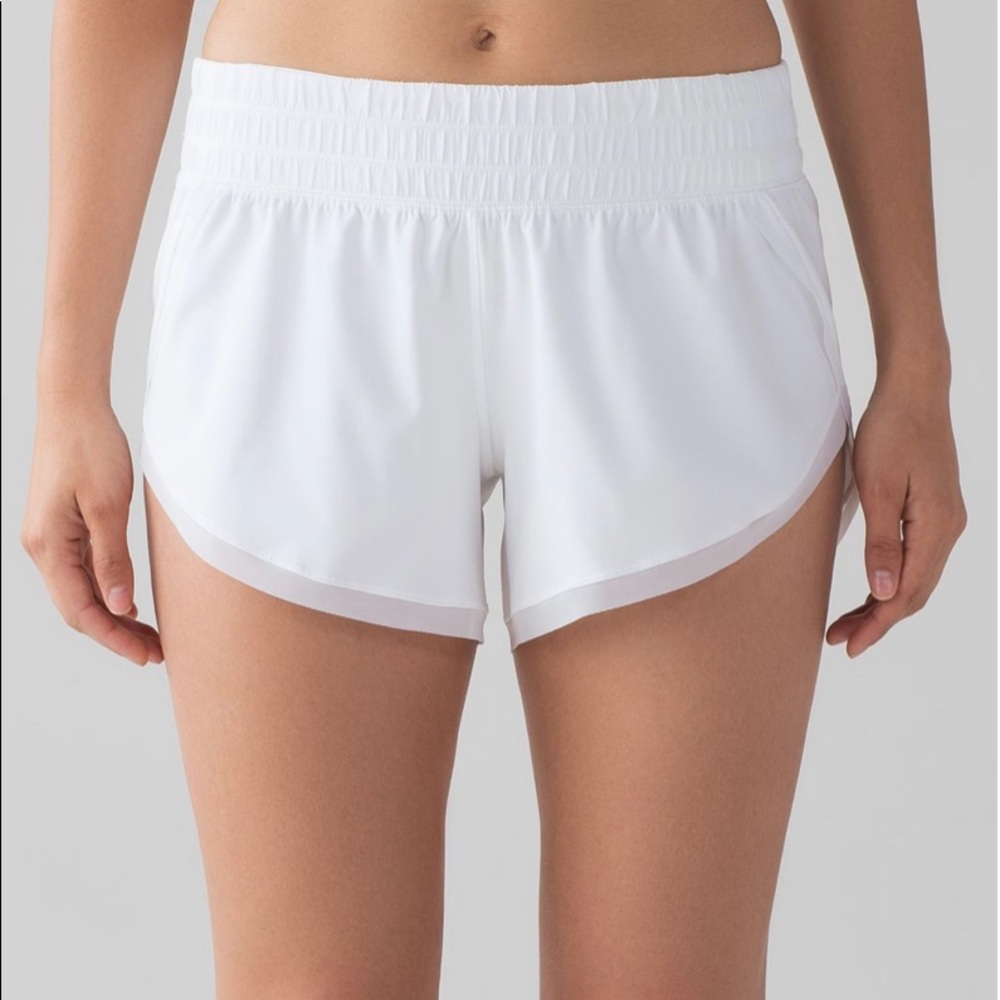 Lululemon White Anew Shorts 4” size 4